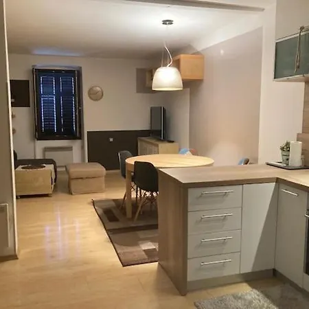 Apartman Nina - Апартаменты